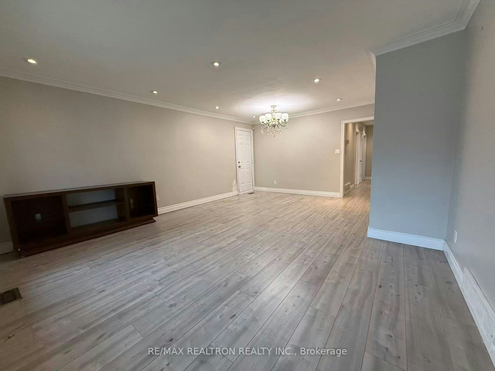47 Beaverton Road S, Richmond Hill, ON, L4C 2H5 - 2