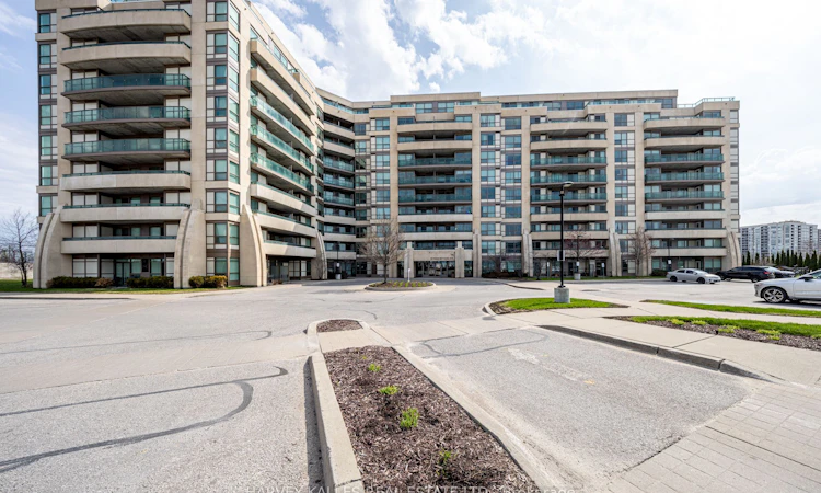 317-75 Norman Bethune Avenue