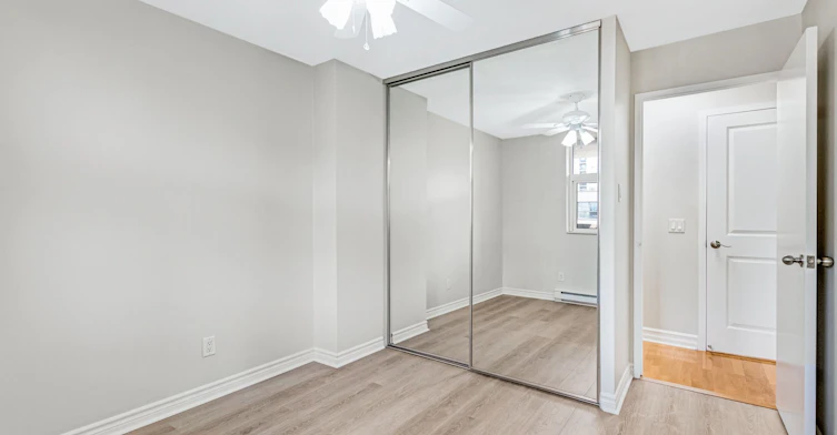 1014-260 Davis Drive, Newmarket, ON, L3Y 7C3 - 16