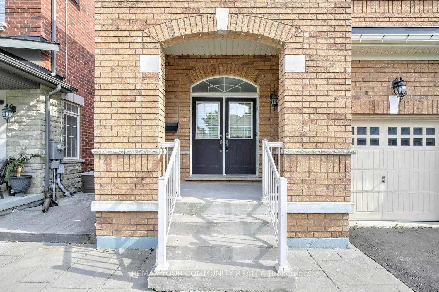 378 Lauderdale Drive, Vaughan, ON, L6A 4K9 - 4
