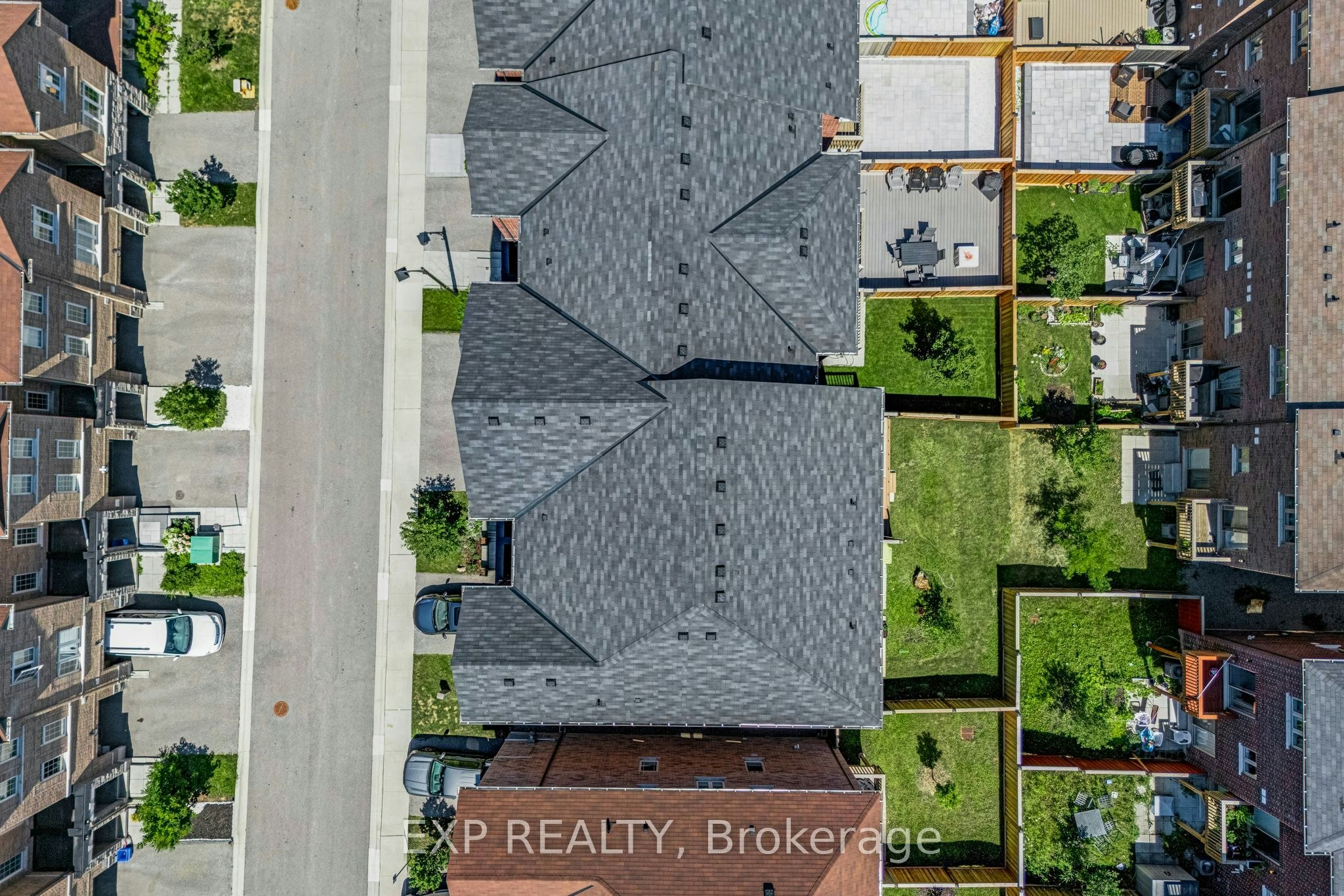 104 Gordon Circle, Newmarket, ON, L3Y 0C9 - 32