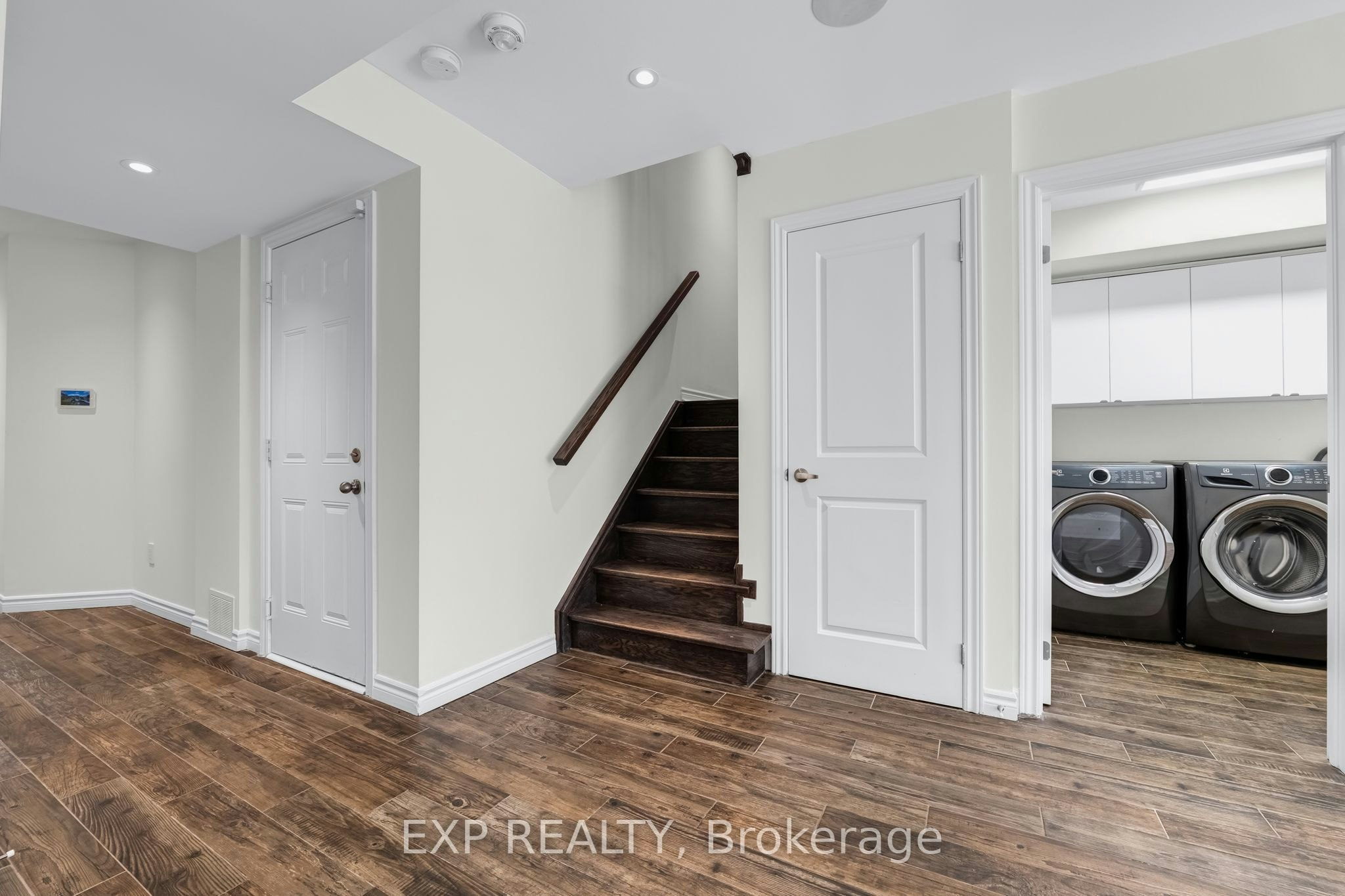 104 Gordon Circle, Newmarket, ON, L3Y 0C9 - 9