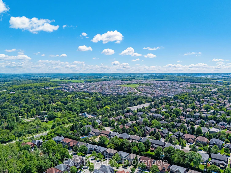 104 Gordon Circle, Newmarket, ON, L3Y 0C9 - 42