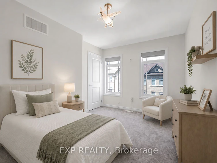 104 Gordon Circle, Newmarket, ON, L3Y 0C9 - 25