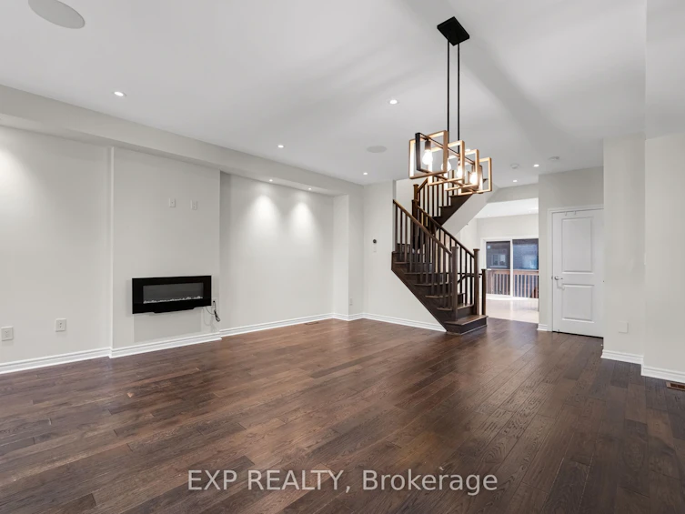 104 Gordon Circle, Newmarket, ON, L3Y 0C9 - 17