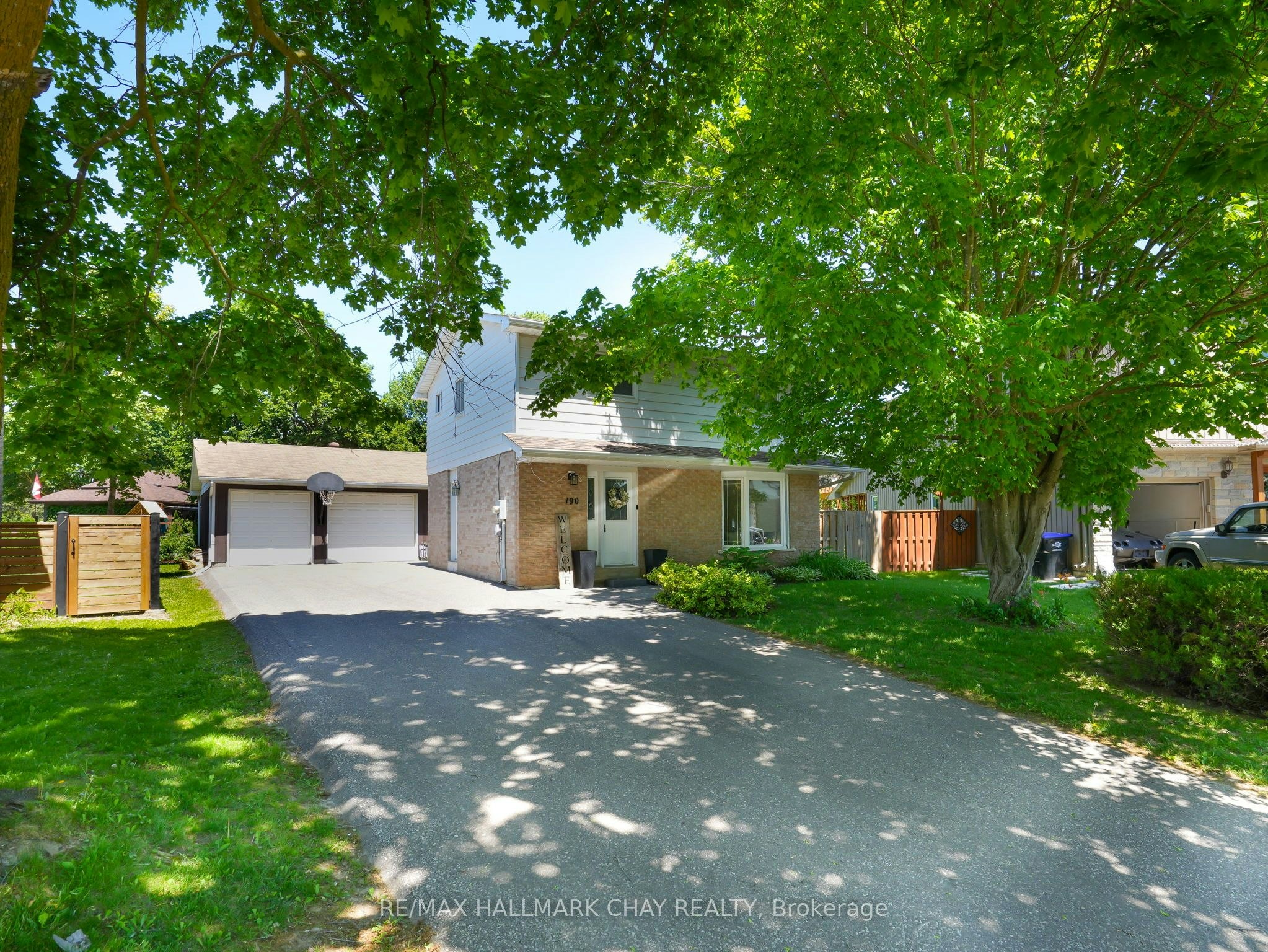 190 Mackenzie Street, New Tecumseth, ON, L9R 1B8