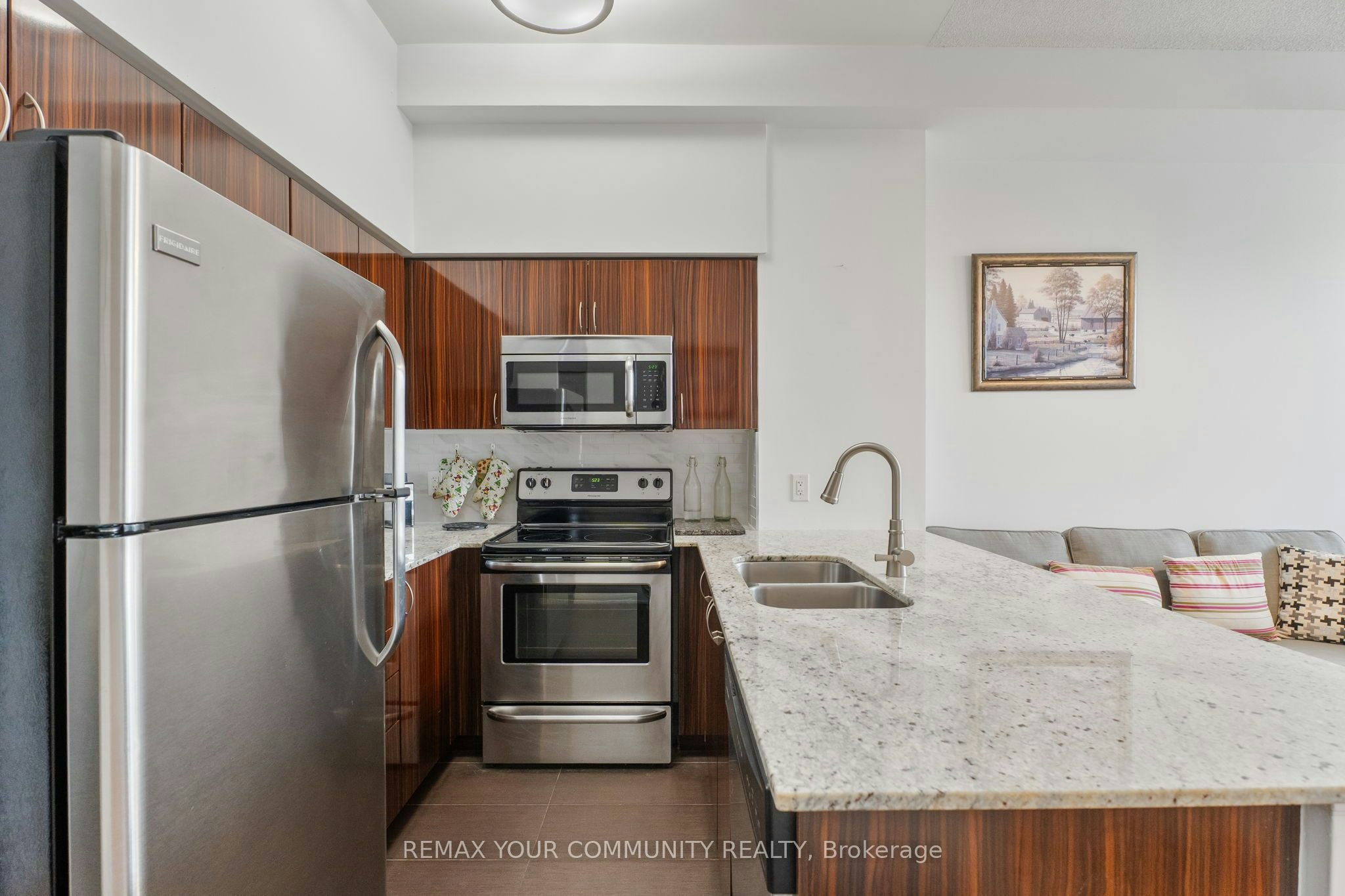 205-4700 Highway 7 N/A, Vaughan, ON, L4L 0B4 - 12