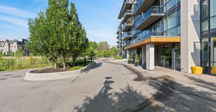 205-4700 Highway 7 N/A, Vaughan, ON, L4L 0B4 - 6