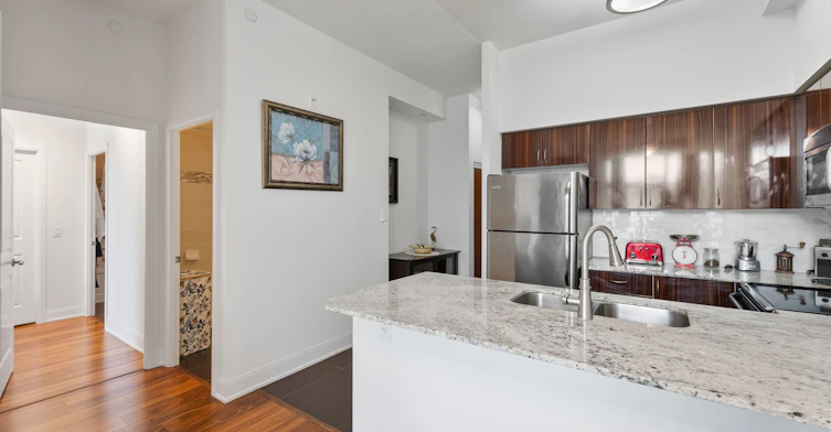 205-4700 Highway 7 N/A, Vaughan, ON, L4L 0B4 - 15