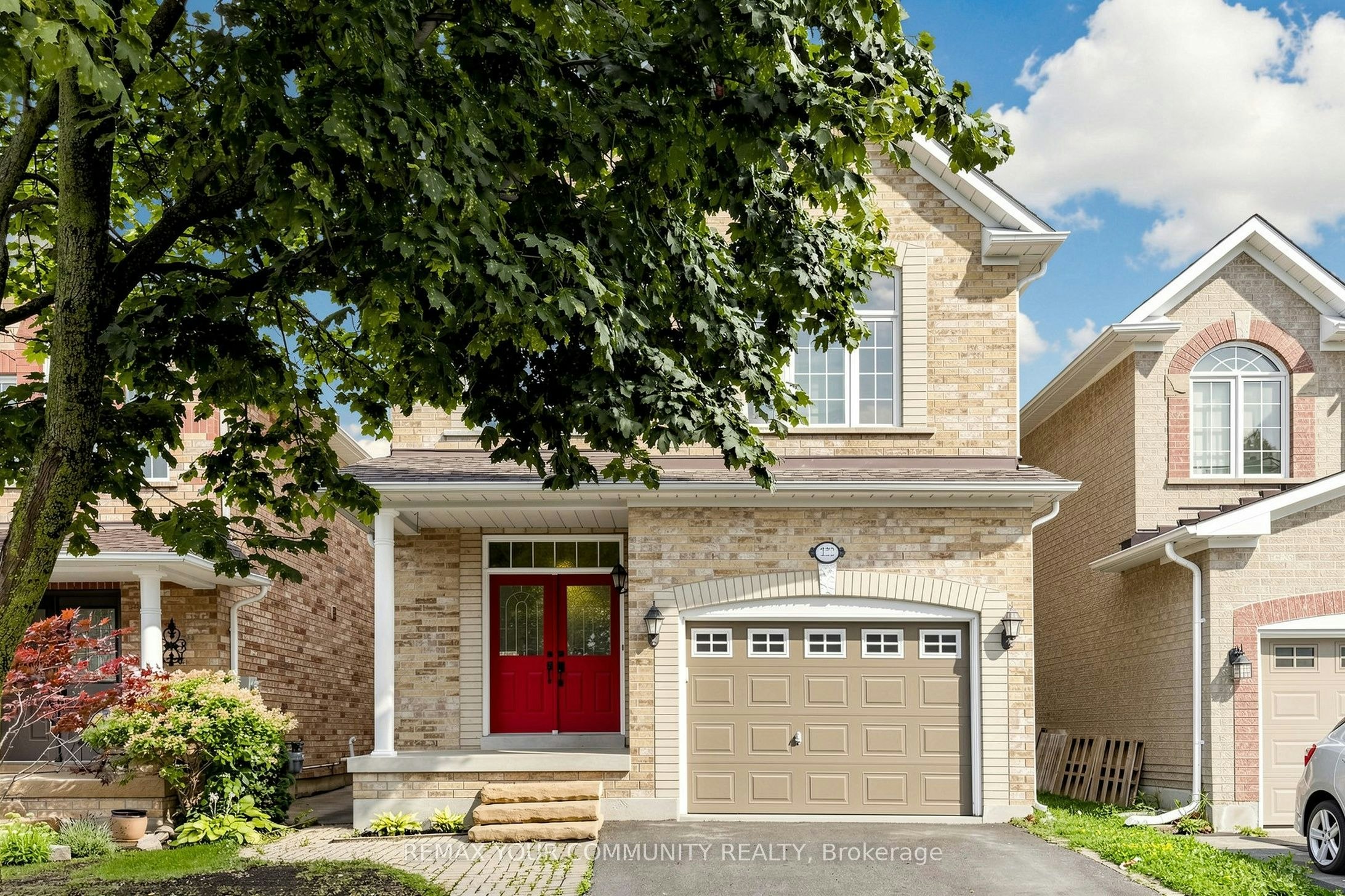 (Upper)-222 Kayla Crescent, Vaughan, ON, L6A 3P3