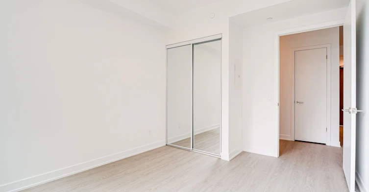 202-8188 Yonge Street, Vaughan, ON, L4J 0M2 - 12