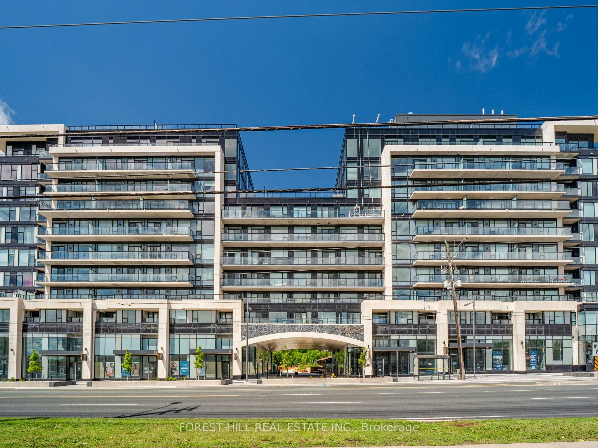 202-8188 Yonge Street, Vaughan, ON, L4J 0M2
