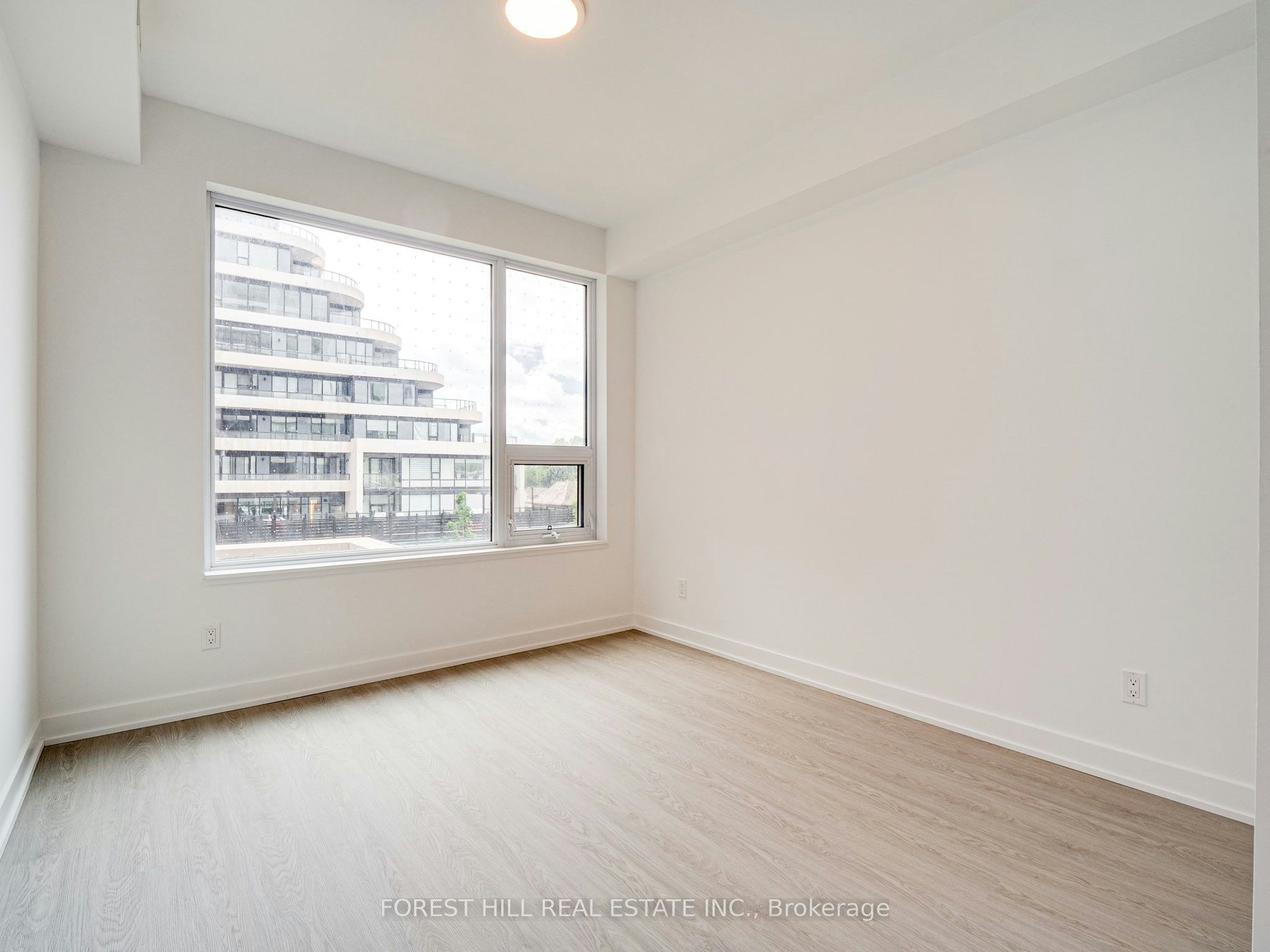 202-8188 Yonge Street, Vaughan, ON, L4J 0M2 - 10