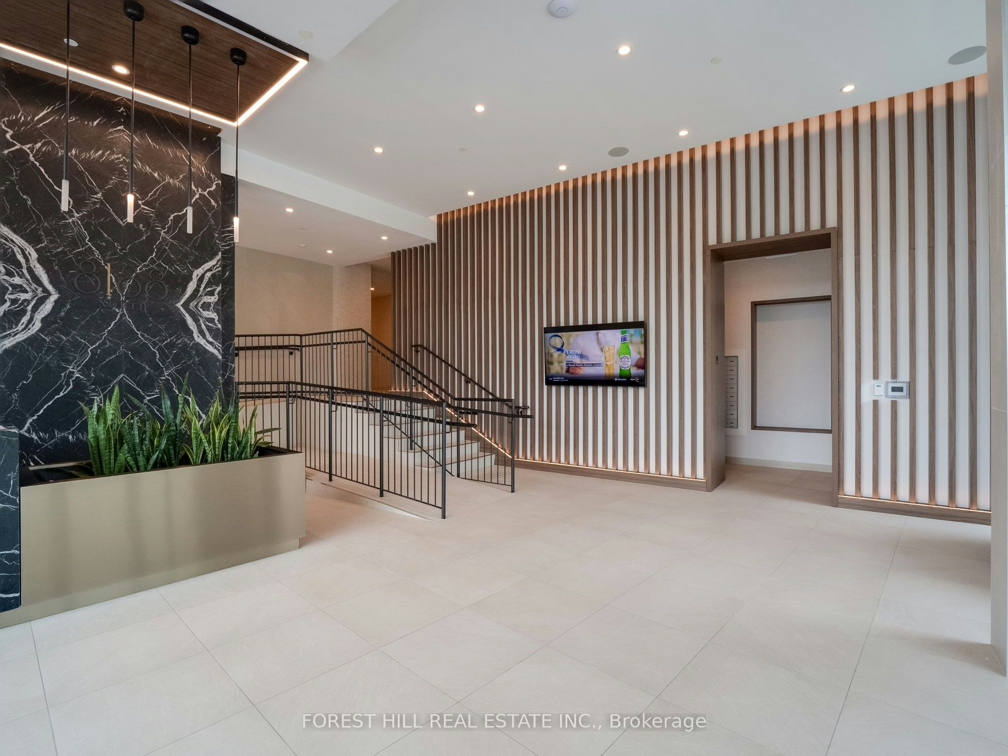 202-8188 Yonge Street, Vaughan, ON, L4J 0M2 - 23