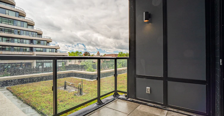 202-8188 Yonge Street, Vaughan, ON, L4J 0M2 - 19