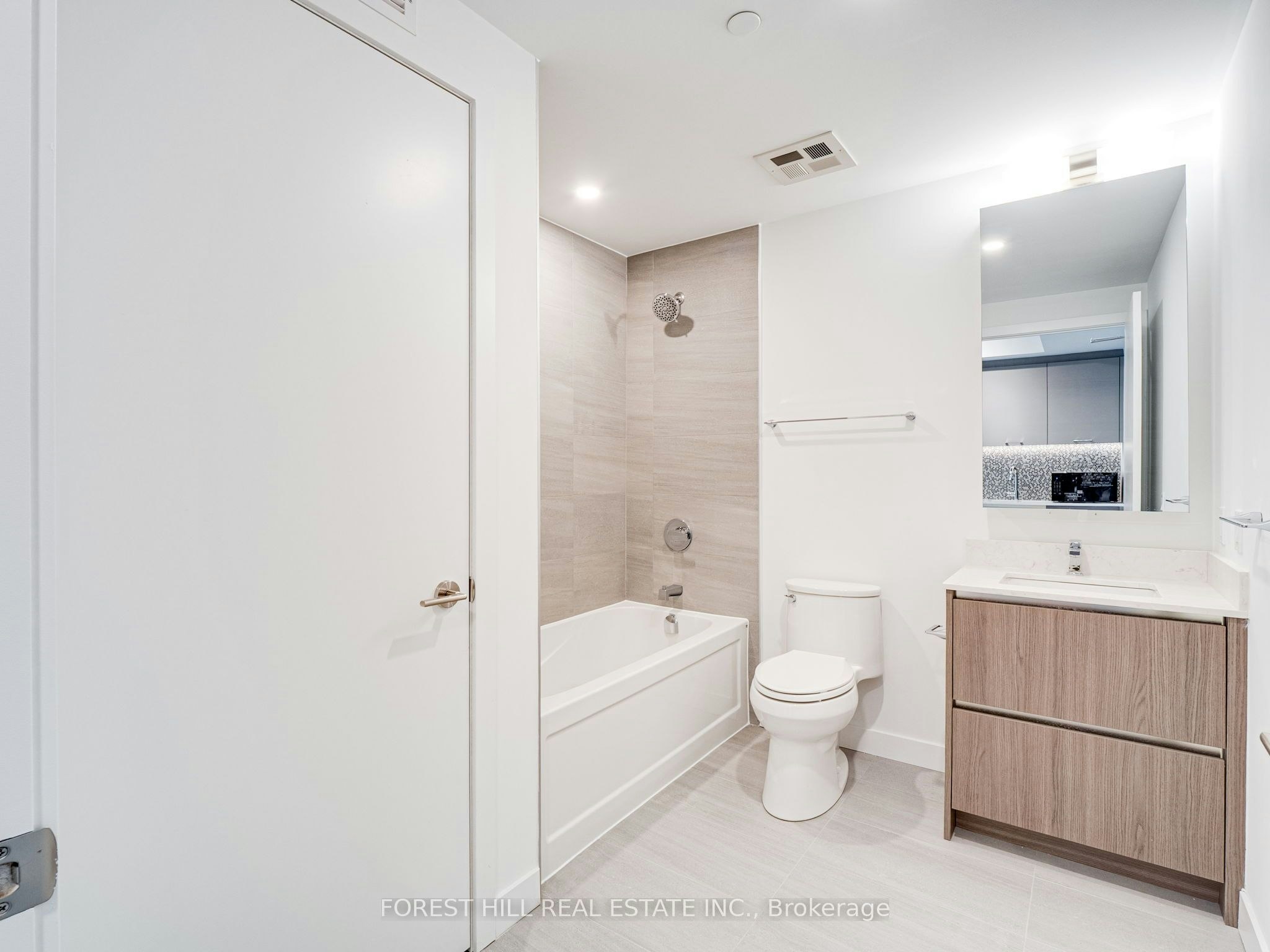 202-8188 Yonge Street, Vaughan, ON, L4J 0M2 - 14