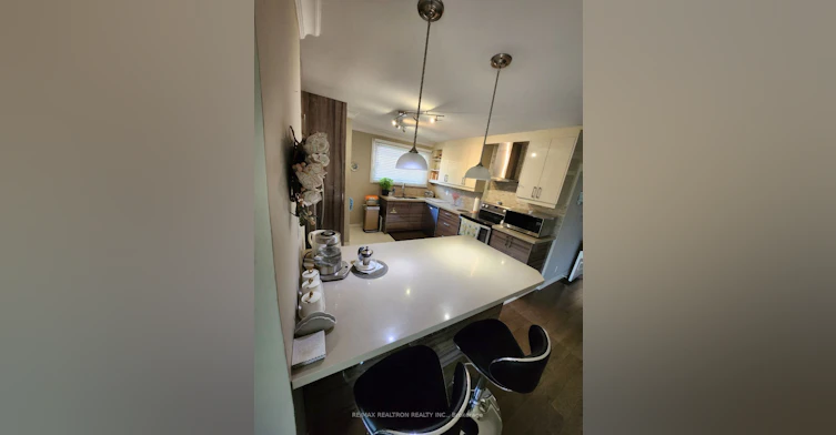 Main Flr.-248 Blue Grass Boulevard, Richmond Hill, ON, L4C 3H2 - 3