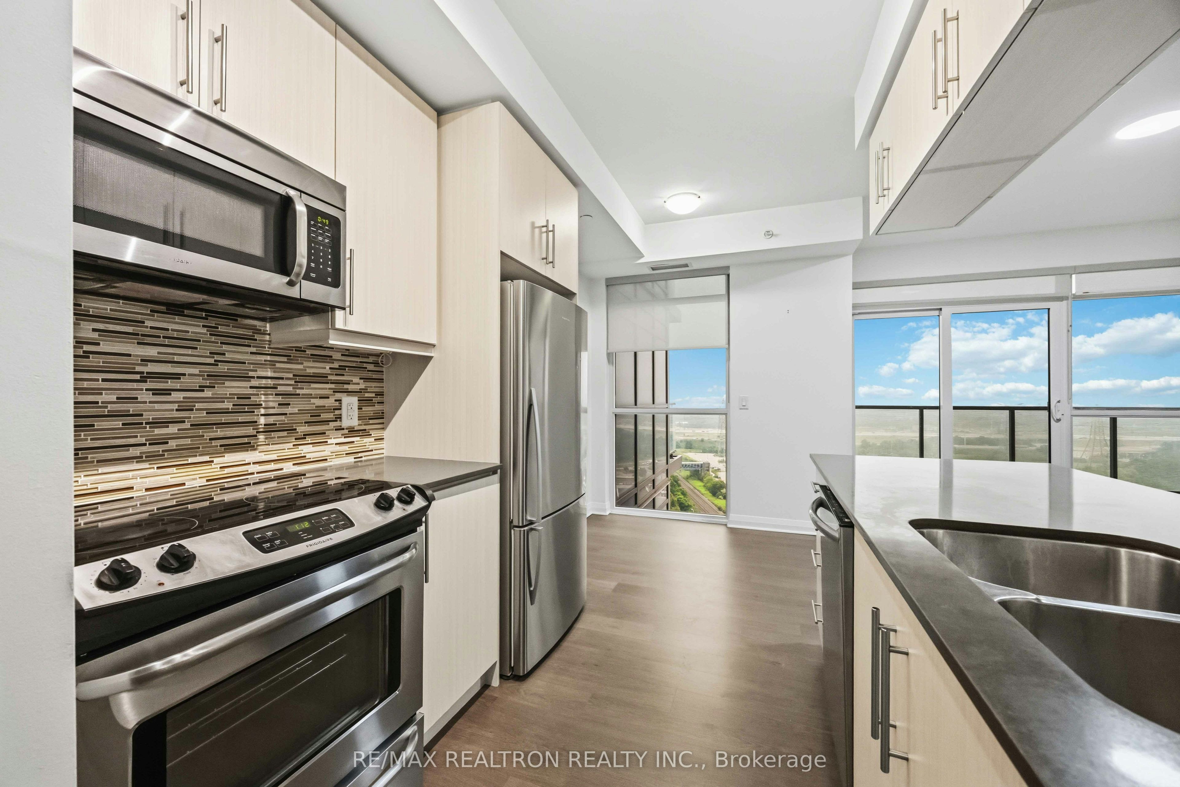 1904-55 Oneida Crescent, Richmond Hill, ON, L4B 0E8 - 14