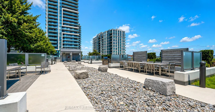 1904-55 Oneida Crescent, Richmond Hill, ON, L4B 0E8 - 35