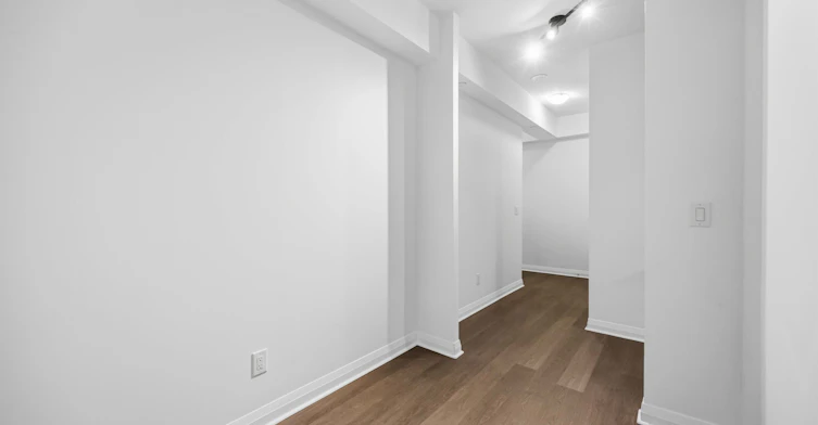 1904-55 Oneida Crescent, Richmond Hill, ON, L4B 0E8 - 17