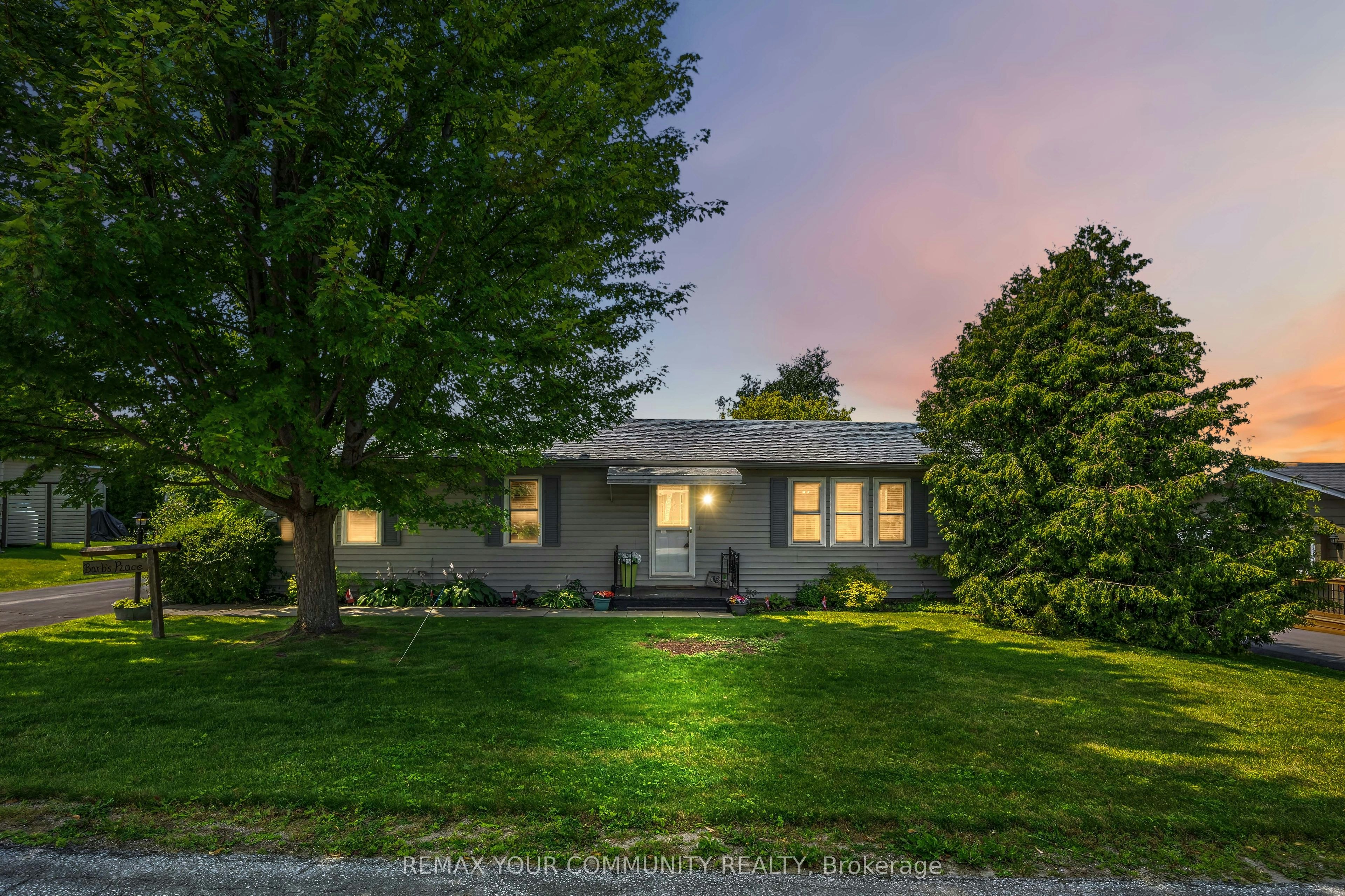 17 Kelsey Crescent, Georgina, ON, L0E 1R0