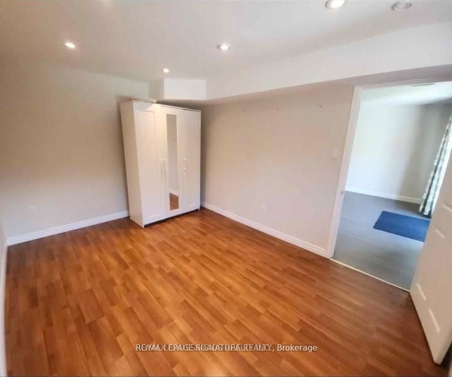 Bsmt-304 Orsi Avenue, Bradford West Gwillimbury, ON, L3Z 1B7 - 9