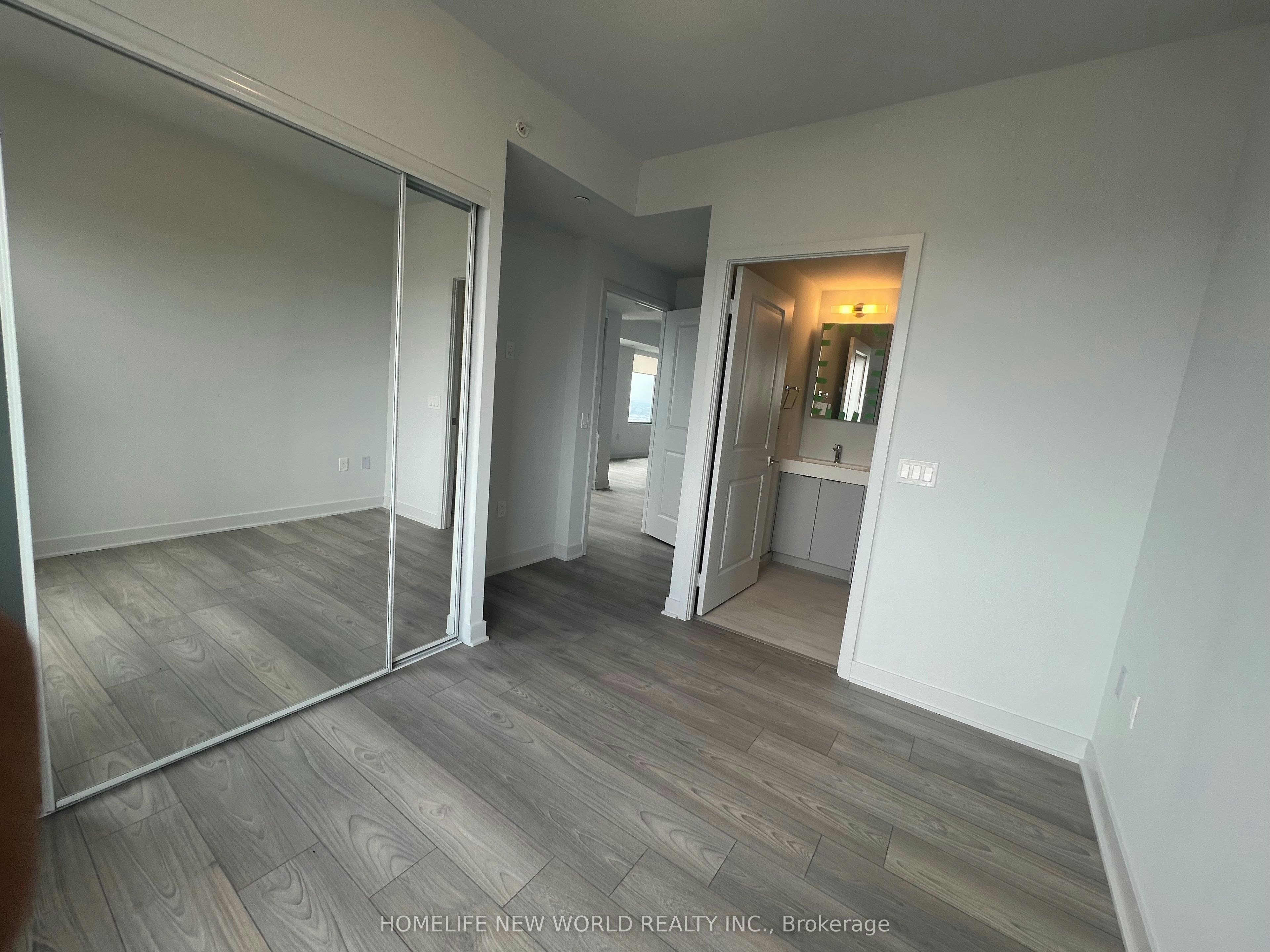 5605-2920 Highway 7 Road, Vaughan, ON, L4K 0P4 - 8