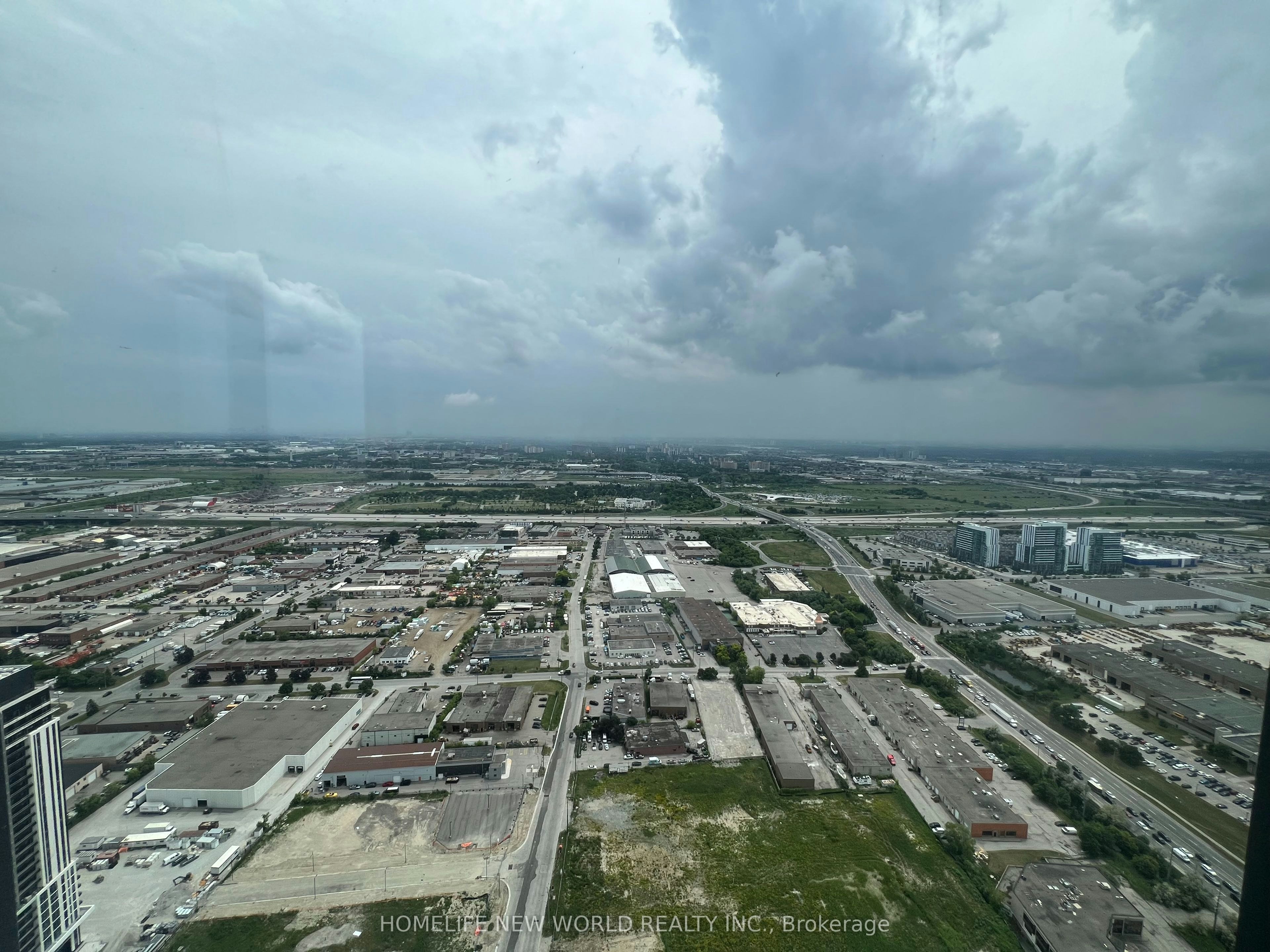 5605-2920 Highway 7 Road, Vaughan, ON, L4K 0P4 - 12