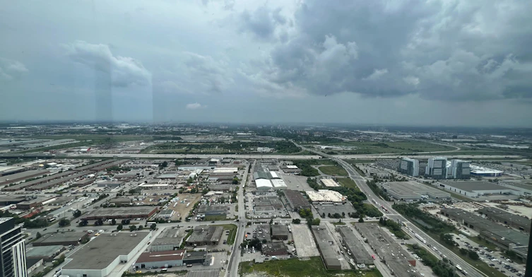 5605-2920 Highway 7 Road, Vaughan, ON, L4K 0P4 - 12