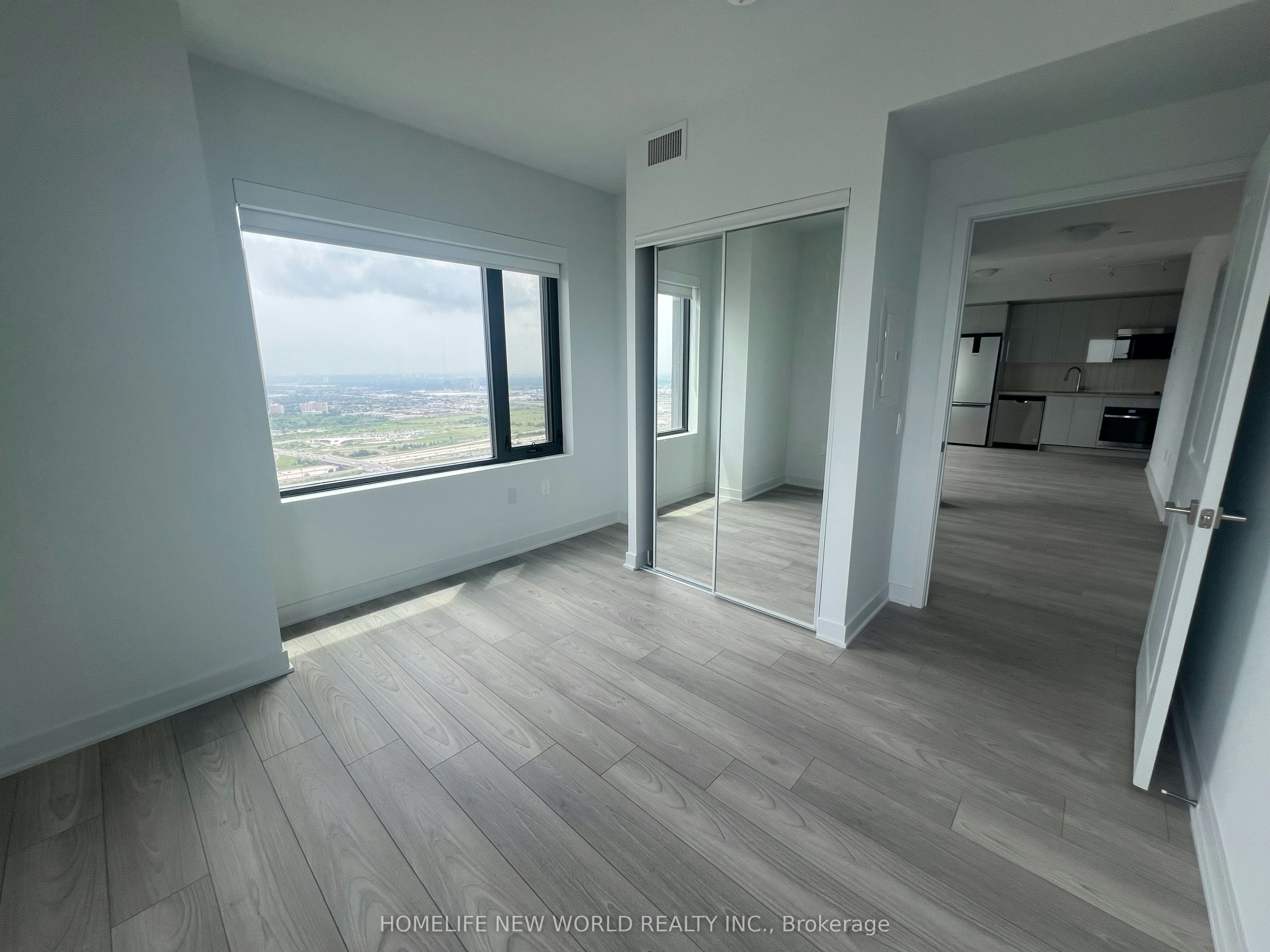 5605-2920 Highway 7 Road, Vaughan, ON, L4K 0P4 - 11