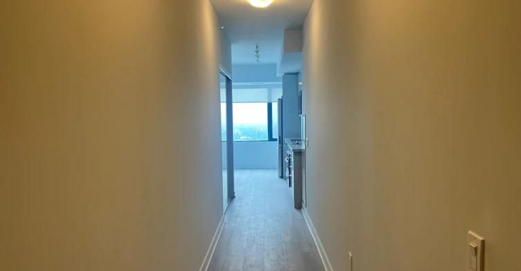 5605-2920 Highway 7 Road, Vaughan, ON, L4K 0P4 - 2