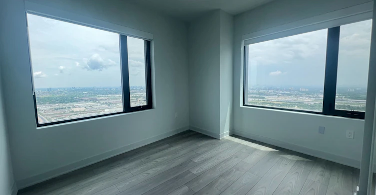 5605-2920 Highway 7 Road, Vaughan, ON, L4K 0P4 - 10