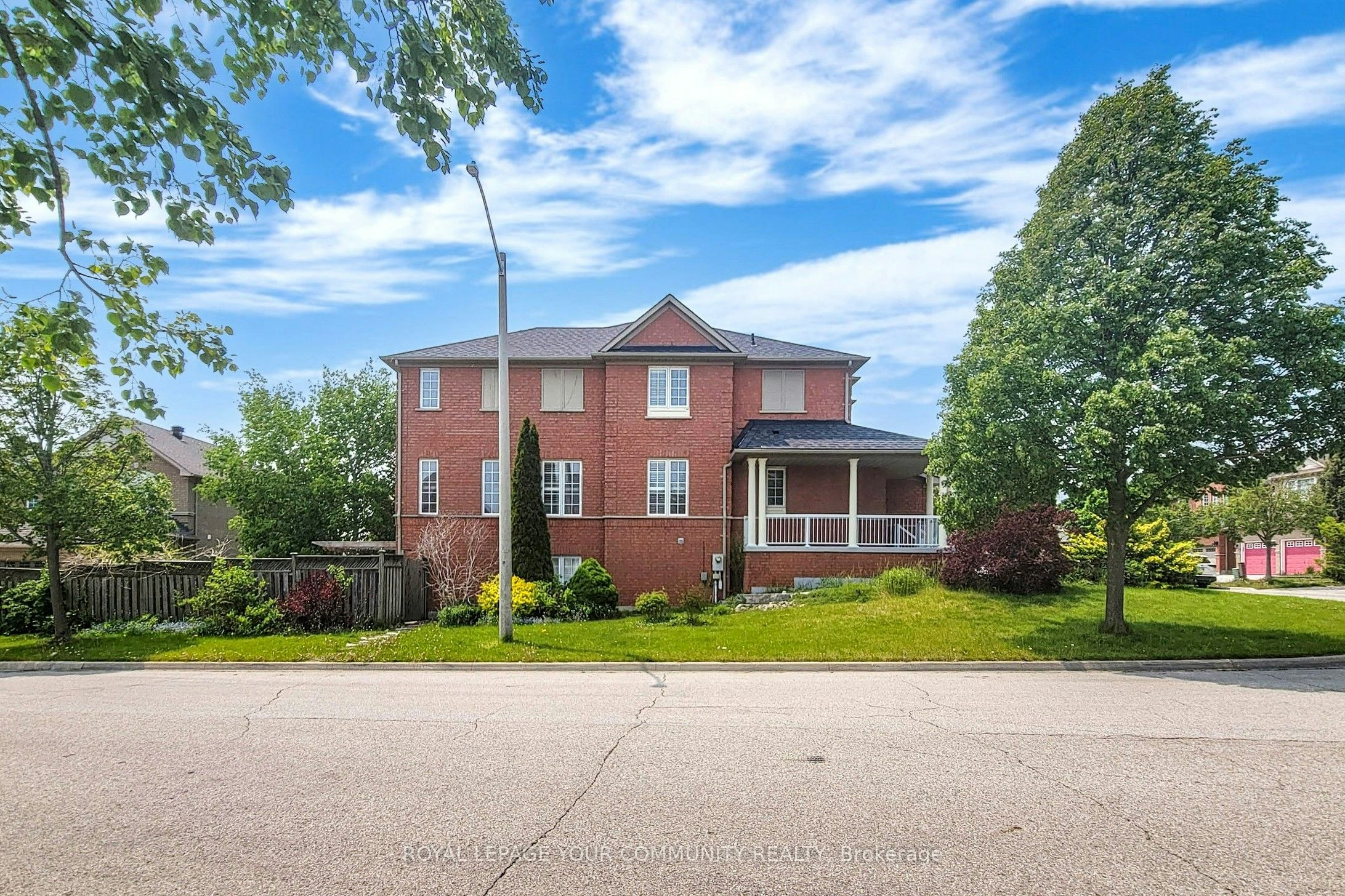 39 Lark Crescent, Richmond Hill, ON, L4S 2N2 - 2