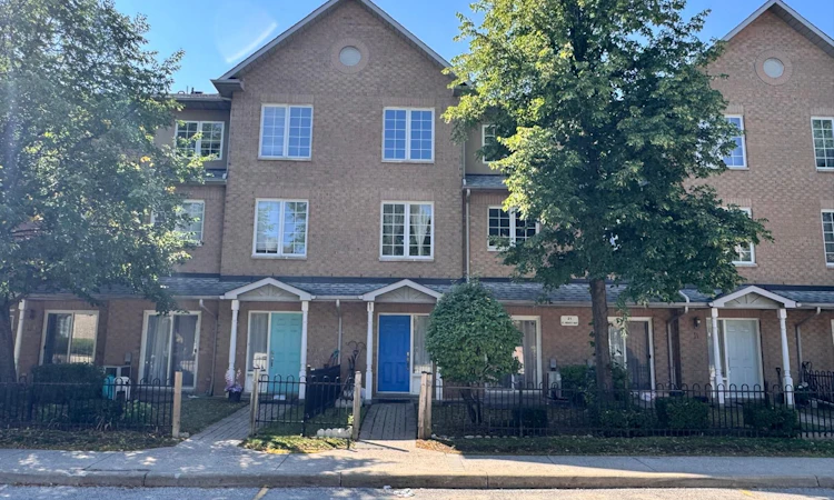 12-21 St. Moritz Way