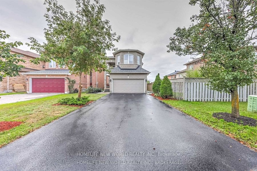 17 Zippora Drive, Richmond Hill, ON, L4S 2M6 - 2