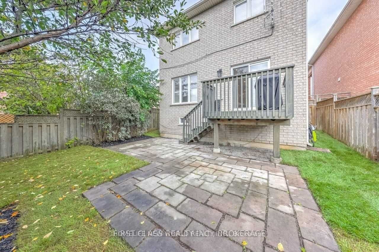 17 Zippora Drive, Richmond Hill, ON, L4S 2M6 - 16