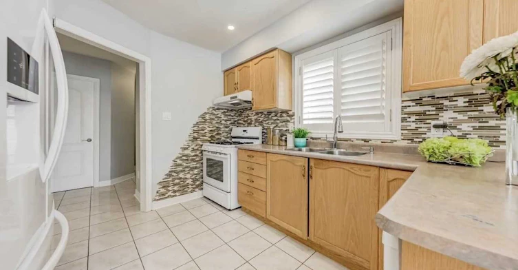 17 Zippora Drive, Richmond Hill, ON, L4S 2M6 - 6