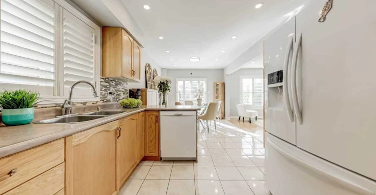 17 Zippora Drive, Richmond Hill, ON, L4S 2M6 - 4