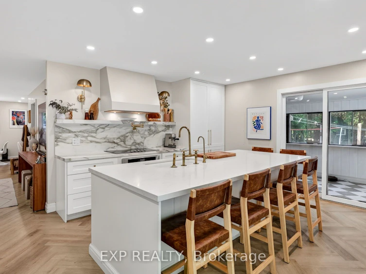 1 Aird Court, Georgina, ON, L0E 1A0 - 11