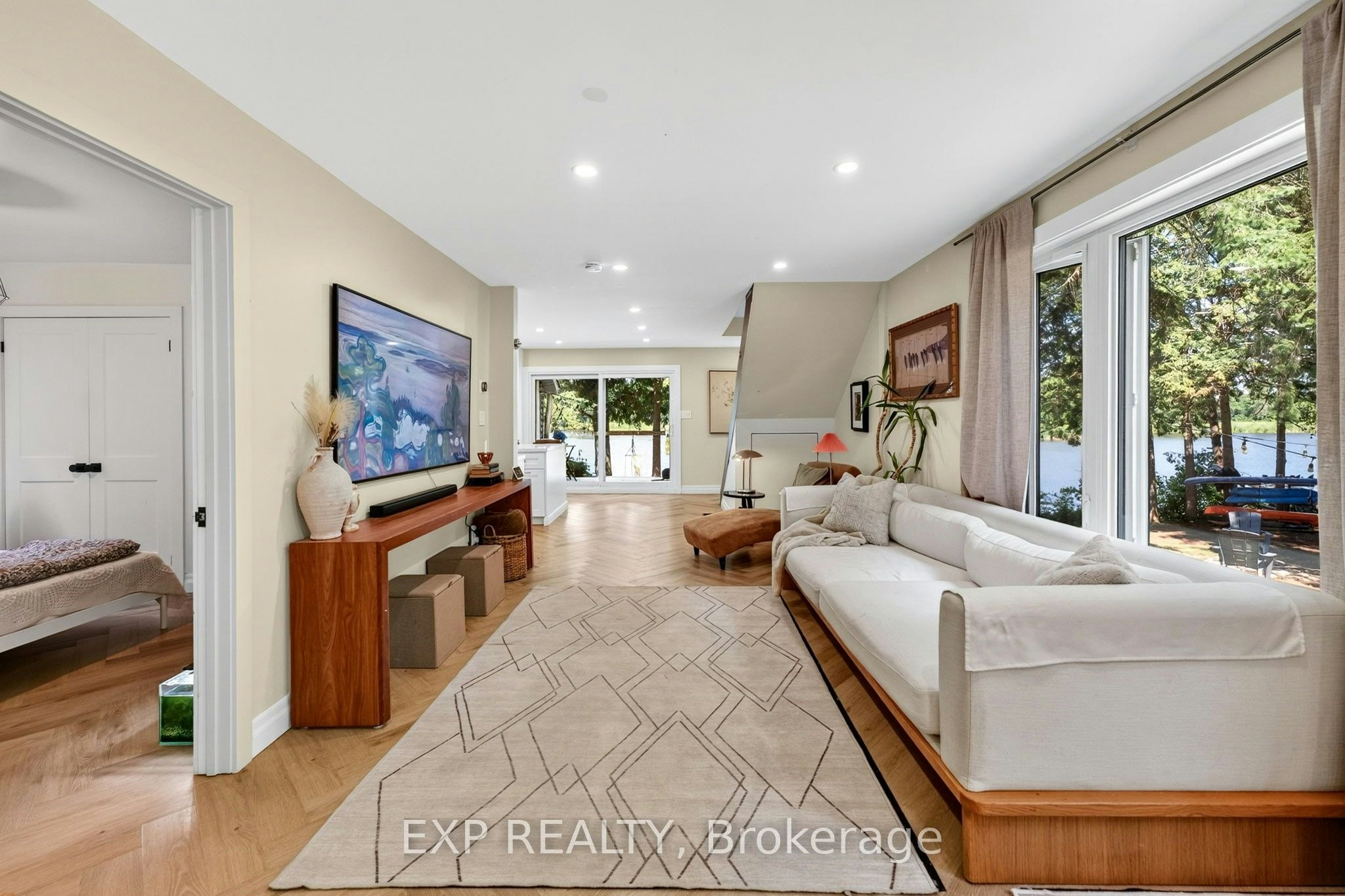 1 Aird Court - 5