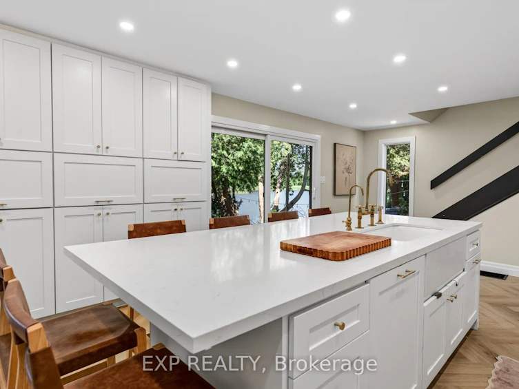 1 Aird Court, Georgina, ON, L0E 1A0 - 16