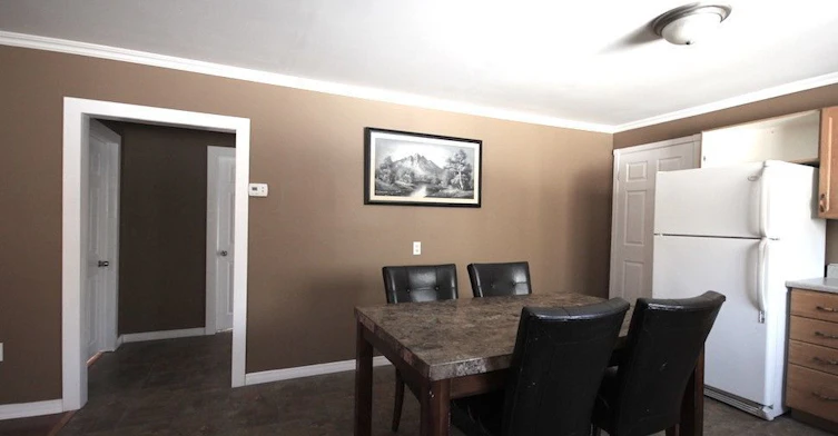 789 Carol Avenue, Georgina, ON, L0E 1S0 - 2