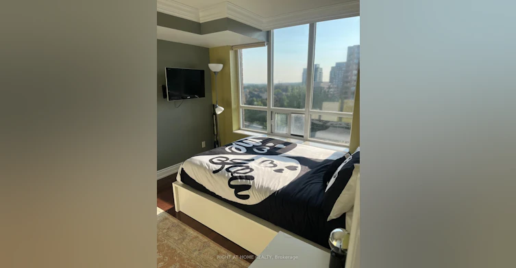 901-330 Red Maple Road W, Richmond Hill, ON, L4C 0T6 - 12