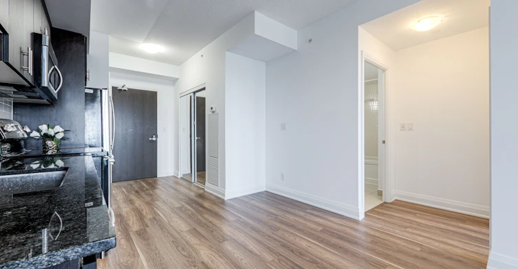 2203-7171 Yonge Street, Vaughan, ON, L3T 0C5 - 7