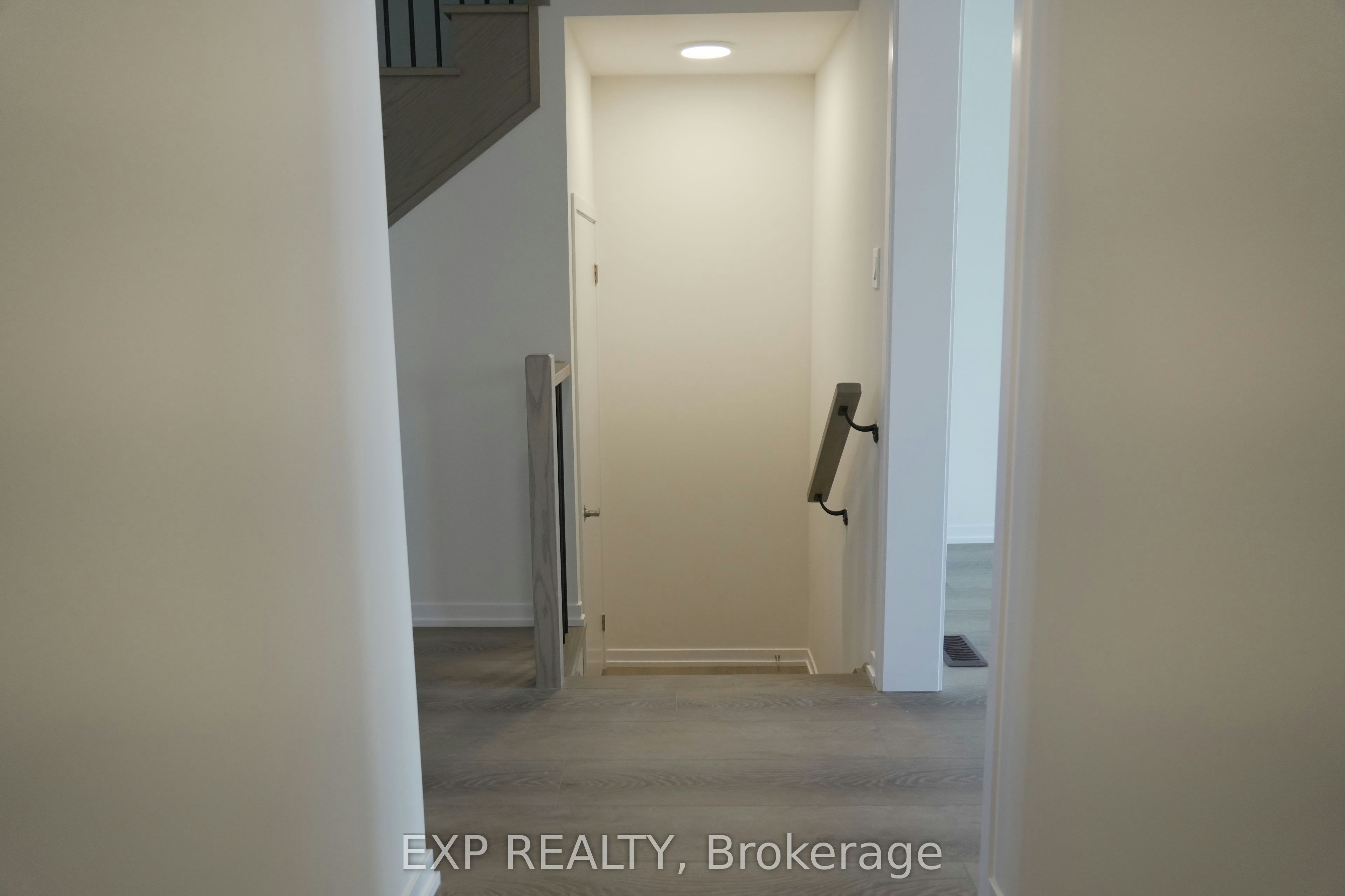 26 Alfred Garvey Gate, Georgina, ON, L4P 0M4 - 20