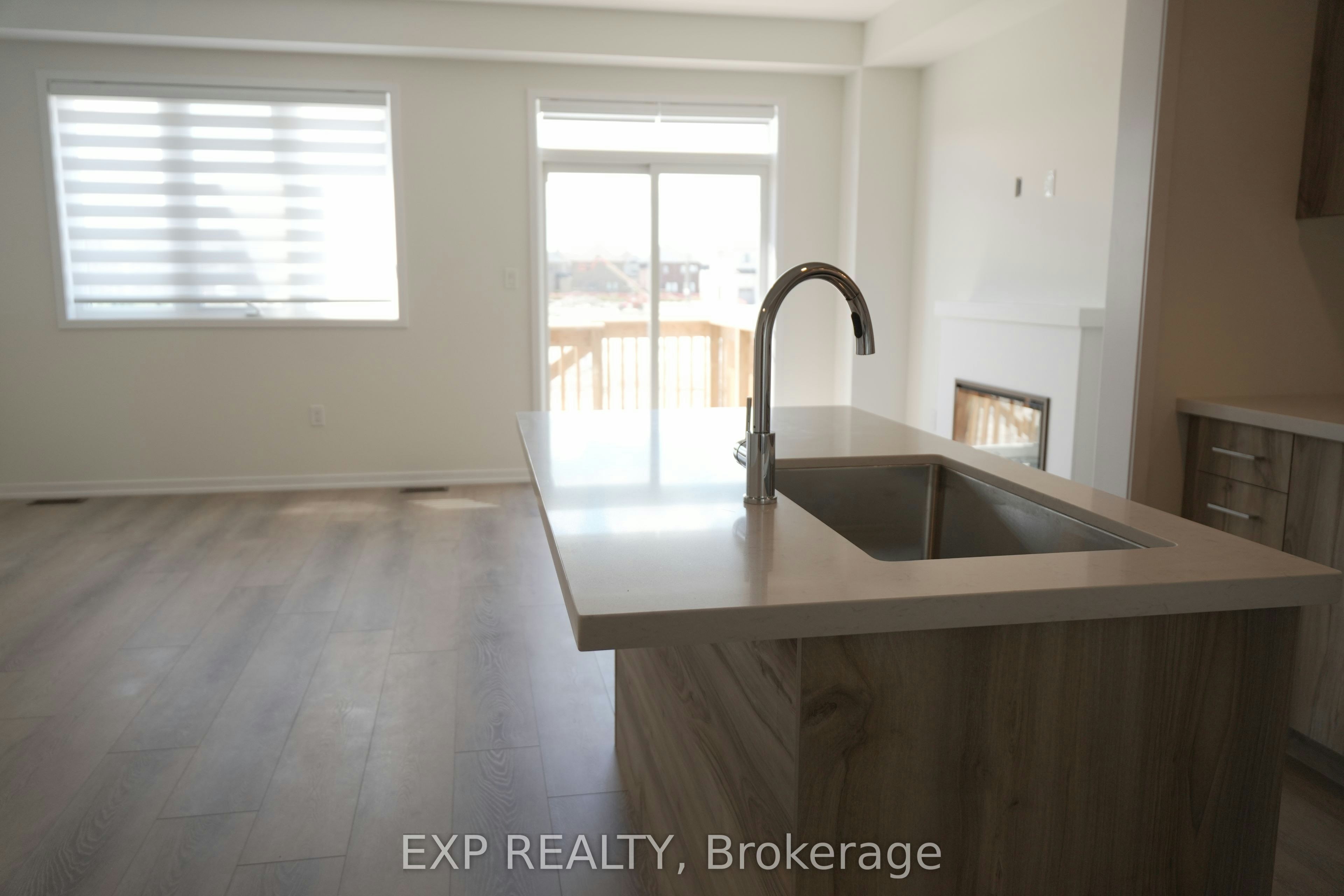 26 Alfred Garvey Gate, Georgina, ON, L4P 0M4 - 4