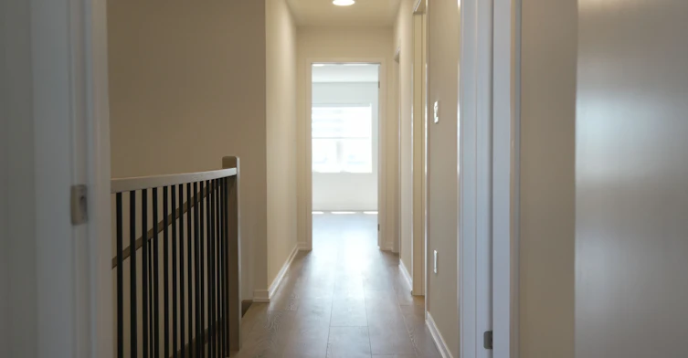 26 Alfred Garvey Gate, Georgina, ON, L4P 0M4 - 12