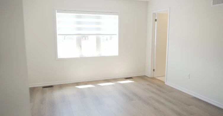 26 Alfred Garvey Gate, Georgina, ON, L4P 0M4 - 13
