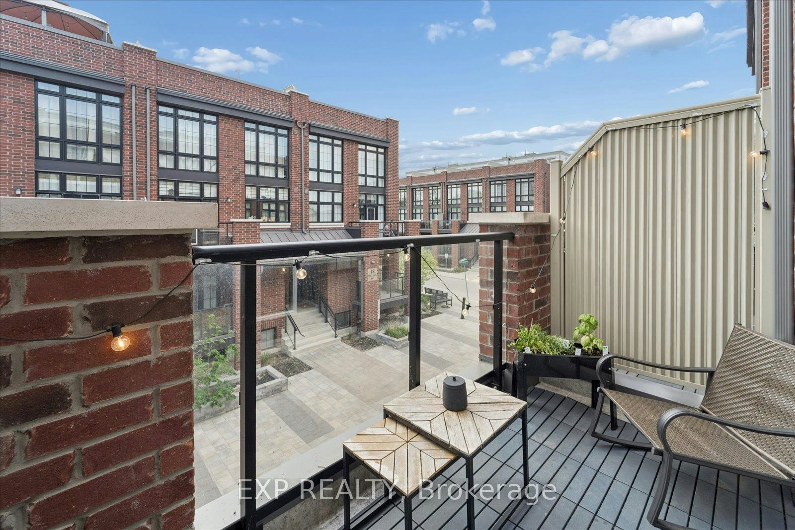 322-15 Whitaker Way, Whitchurch-Stouffville, ON, L4A 0W5 - 7