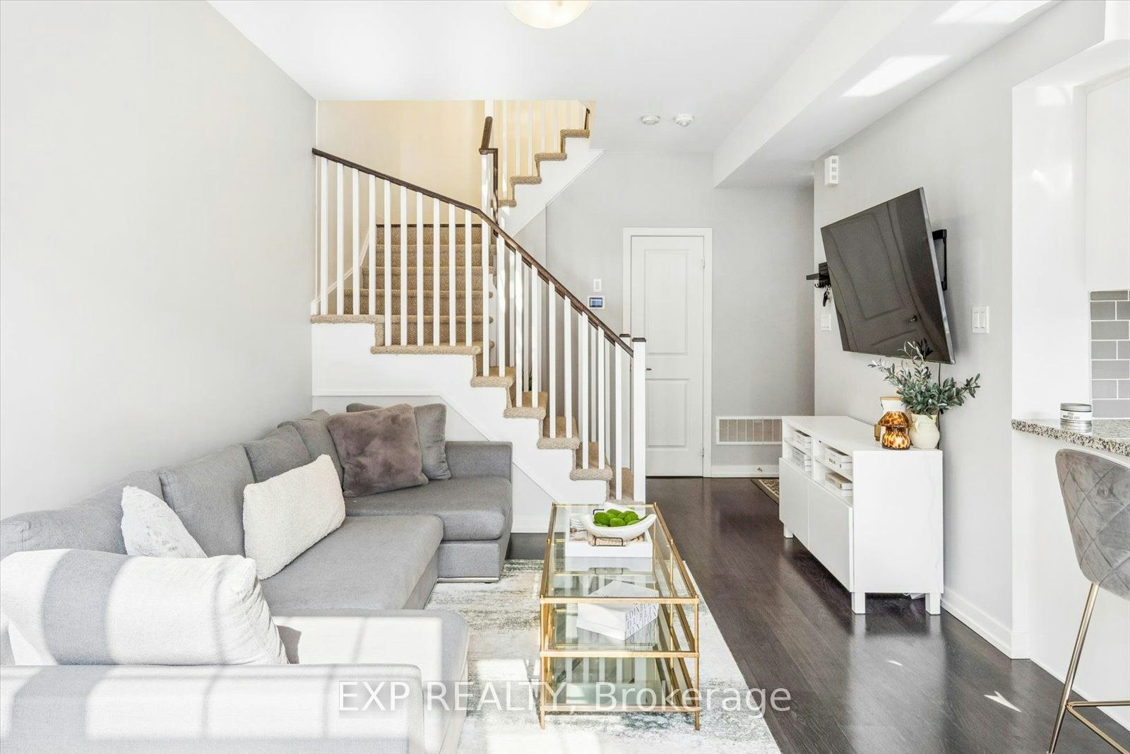 322-15 Whitaker Way, Whitchurch-Stouffville, ON, L4A 0W5 - 4